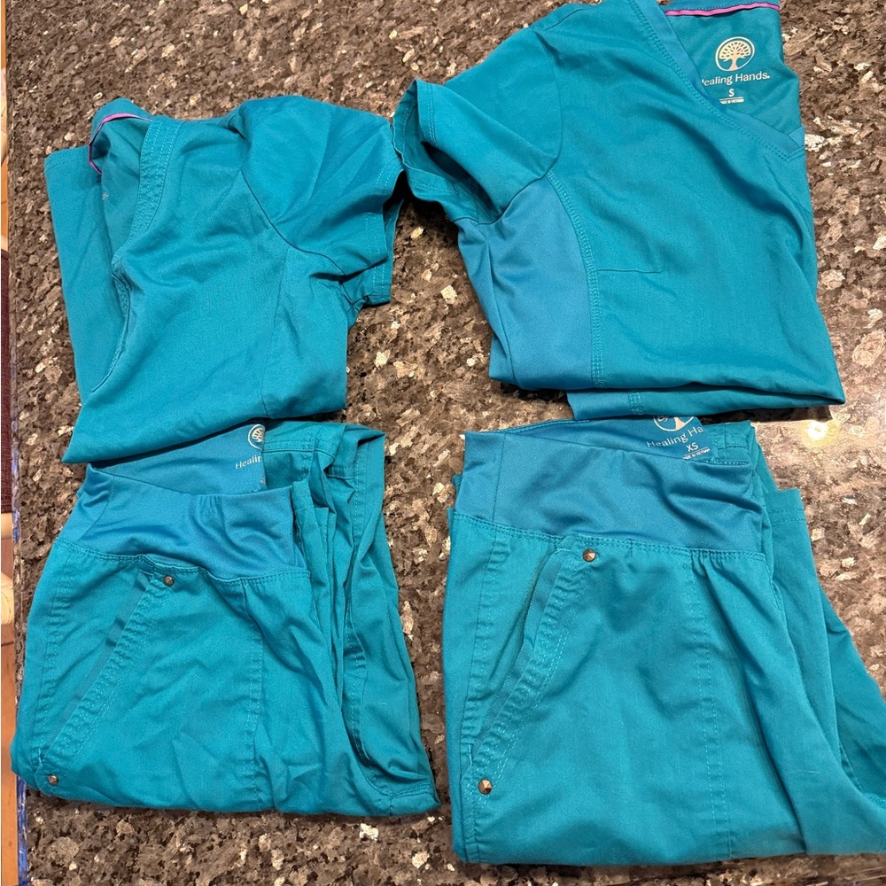Healing Hands Turquoise Scrub Ensemble